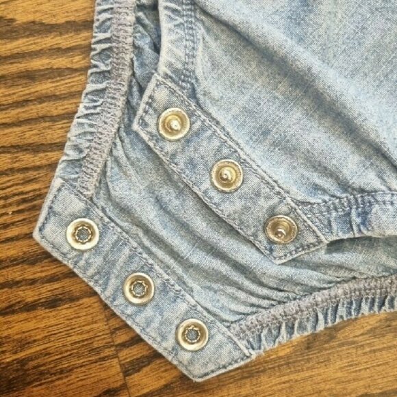 OshKosh B'gosh Faded Demin Romper 9-12m - Picture 3 of 4